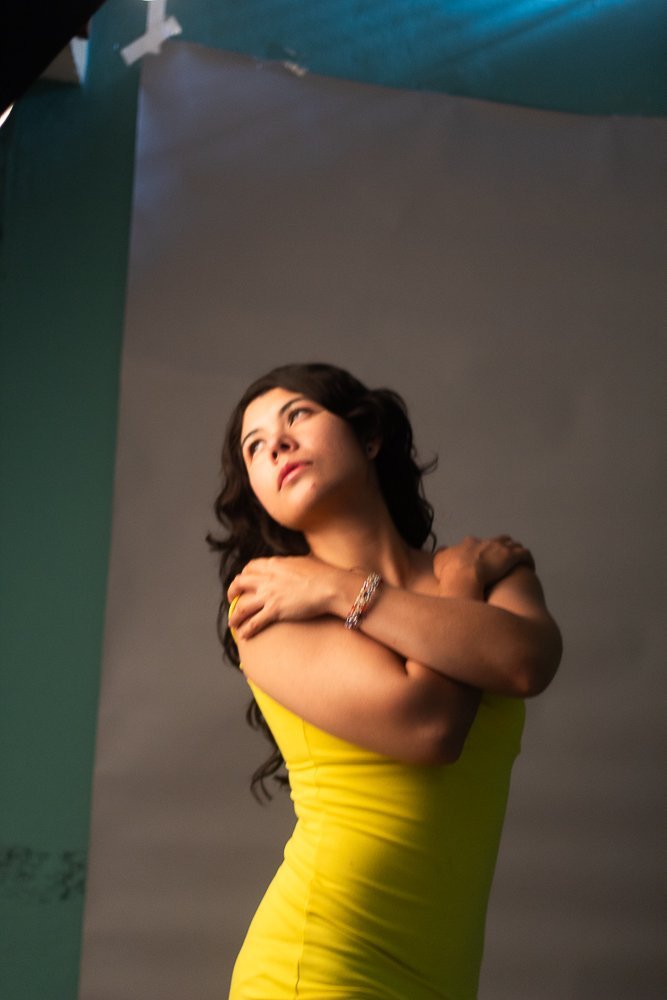 Angélica — S1 2026, fotografía real